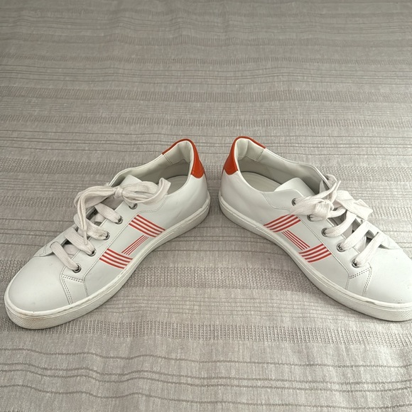 Hermes White and Orange Detail Women’s Sneakers - Picture 4 of 4